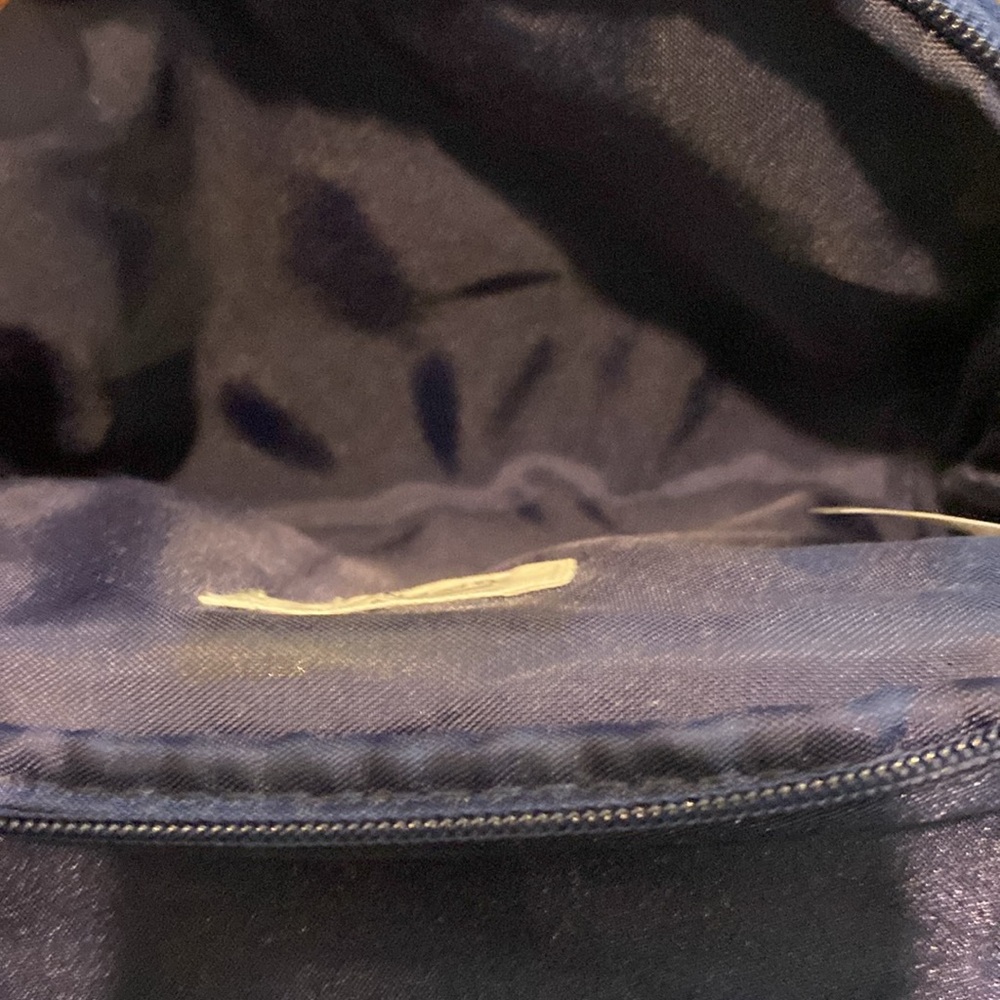 Givenchy makeup pouch - Picture 7 of 7